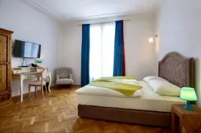 Hotel Pension Museum - Chambre