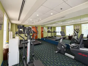 Wyndham Garden Monterrey Aeropuerto - Fitness facility