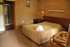 Miner's Retreat Motel - Room