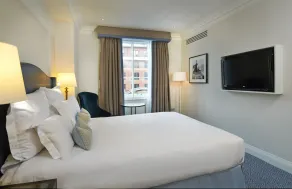 The Waldorf Hilton, London - Room