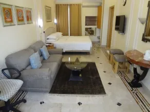 Regency Hotel Malabar Hill - Zimmer