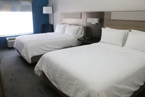 Holiday Inn Express & Suites Albermarle by IHG - Room
