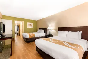 Quality Inn & Suites Orlando Airport - Chambre