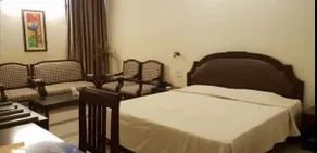 Kingfisher Tourist Resort, Ambala - Chambre