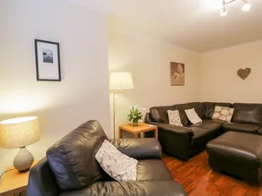 7 Riverside Gardens - Intérieur
