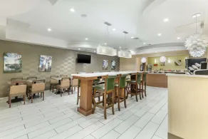 Best Western Plus New Englander - Restaurant