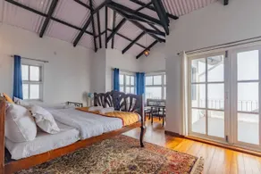 Le Rêve Holiday Home - Room