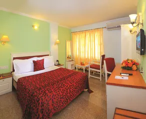 Hotel Excellency - Rum