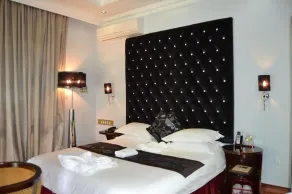 Staybridge Riverside & Spa - Room