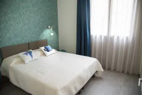 Rivabella Suite Apartments - Rum