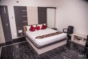 Hotel La Vista Inn - Zimmer