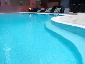 Wharney Hotel - Piscine