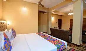FabHotel Rikhila's Regency - Chambre