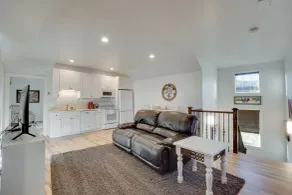 2 Mi to Town: Castle Rock Retreat w/ Fireplace! - Intérieur