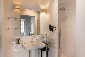 Le Consulat - Salle de bain