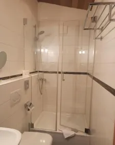 Gasthof Hirsch - Bathroom