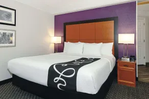 La Quinta Inn & Suites by Wyndham Ontario Airport - Chambre