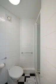University Hall - Baño