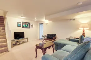 Unique Unit w/ Patio & Grill in Portland Area! - Innenbereich
