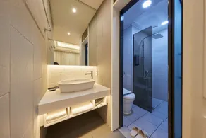 Hotel Hive Inn - Baño