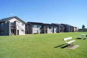 Lennox Head Beachfront Apartments - Bathroom
