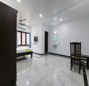 VCP Beach Resort with SWIMMING POOL - Camera