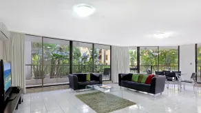 Genesis Apartments by Gold Coast Premium - Chambre