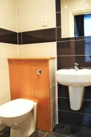 Hotel 65 - Bathroom