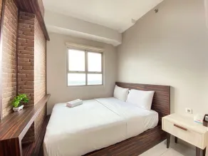 Chic And Cozy 2Br At Mekarwangi Square Cibaduyut Apartment - Zimmer