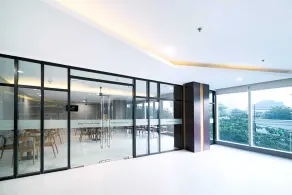 Grand Whiz Hotel Praxis Surabaya - Restaurang