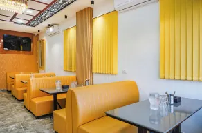 Townhouse Rising Surya Hotels - Ristorante