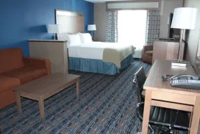 Holiday Inn Express Rocklin - Galleria Area by IHG - Room