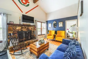 Hike, Ski & Unwind: Woodsy Beech Mountain Retreat - Innenbereich