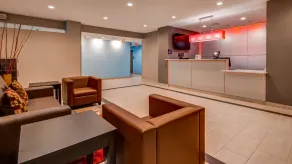 SureStay Plus Hotel by Best Western Humble - Réception