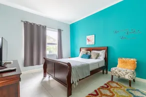 Modern Comfort Suites - Room