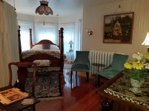 The Jeweled Turret Inn - Zimmer