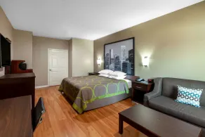 Super 8 by Wyndham Houston Northwest Cypress - Room