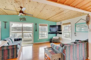 Fish & Boat on Lake of the Ozarks: Waterfront Home - Innenbereich