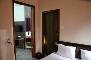 Hotel KC Regency - Chambre