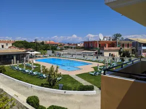 Tondoris Apartments - Basseng