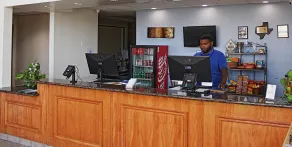 Victoria Palms Inn & Suites - Reception