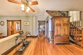 The Farmhouse (Unit B) at Deer Ridge Estate - Interior