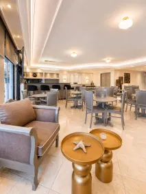 Ionian Hospitality Hotel - Fully Renovated - Seafront - Restaurant