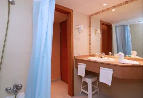 Hotel Caribe IBIZA - Bad