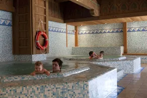 Résidence Pierre & Vacances Premium Les Fermes Du Soleil Les Carroz d'Araches - Piscine