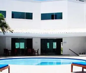 Farol de Itapuã Praia Hotel - Pool