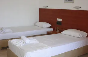Krits Hotel - Room