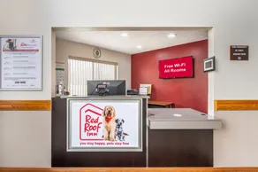 Red Roof Inn Greencastle South - Cloverdale - Reception