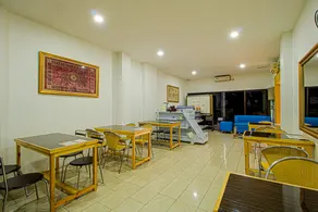 Bungur Inn Syariah - Restaurant
