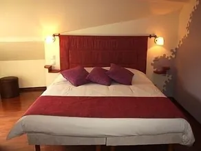 L'HÔTEL de CHARTRES - Zimmer